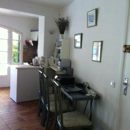 Apartmán Appartement Avec Amarrage Et Jardin *