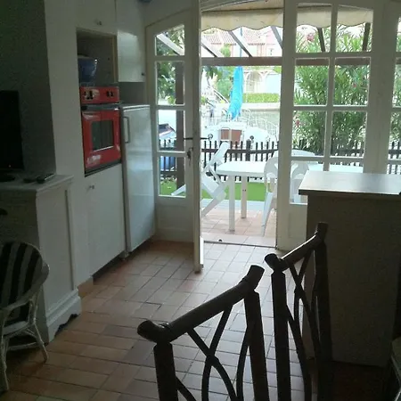 Appartement Avec Amarrage Et Jardin Grimaud